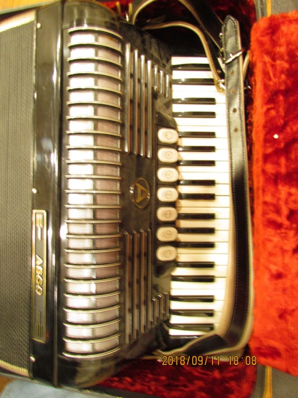 Abco Master 3 Accordian 7