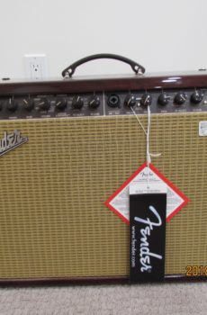 Fender Acoustasonic 150 Amplifier 1