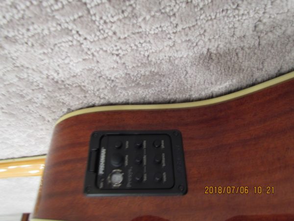 Fender Kingman Acoustic Guitar 4