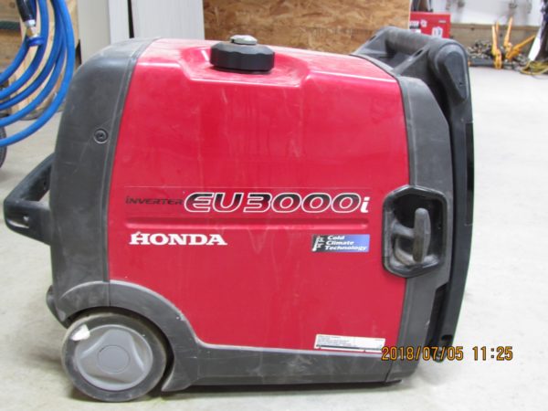 Honda EU3000i Inverter Generator 1