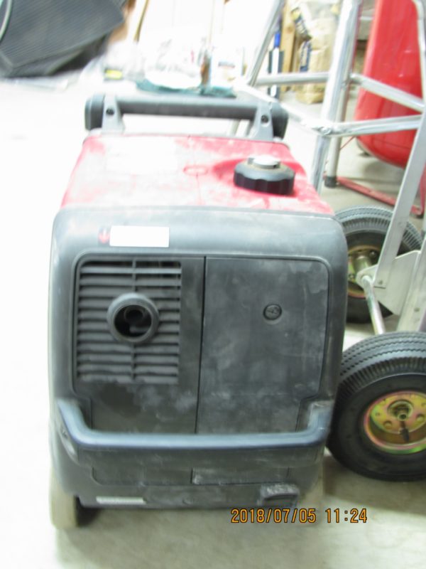 Honda EU3000i Inverter Generator 2