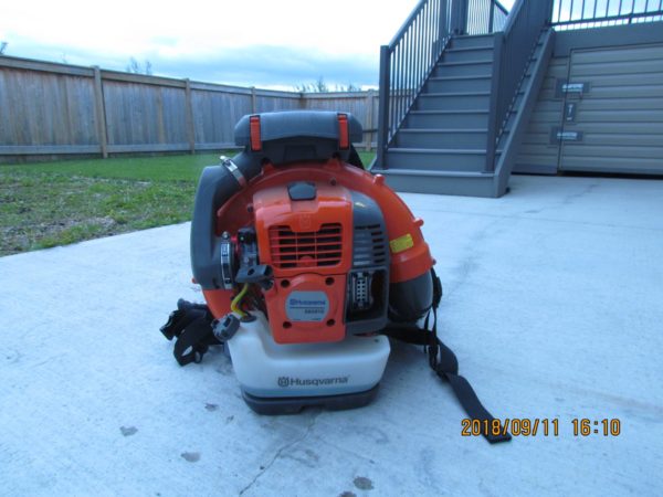 Husqvarna 580BTS Leaf and Snow Blower 1